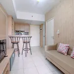 Comfortable And Lovely 2Br Apartment At Springlake Summarecon By Travelio
