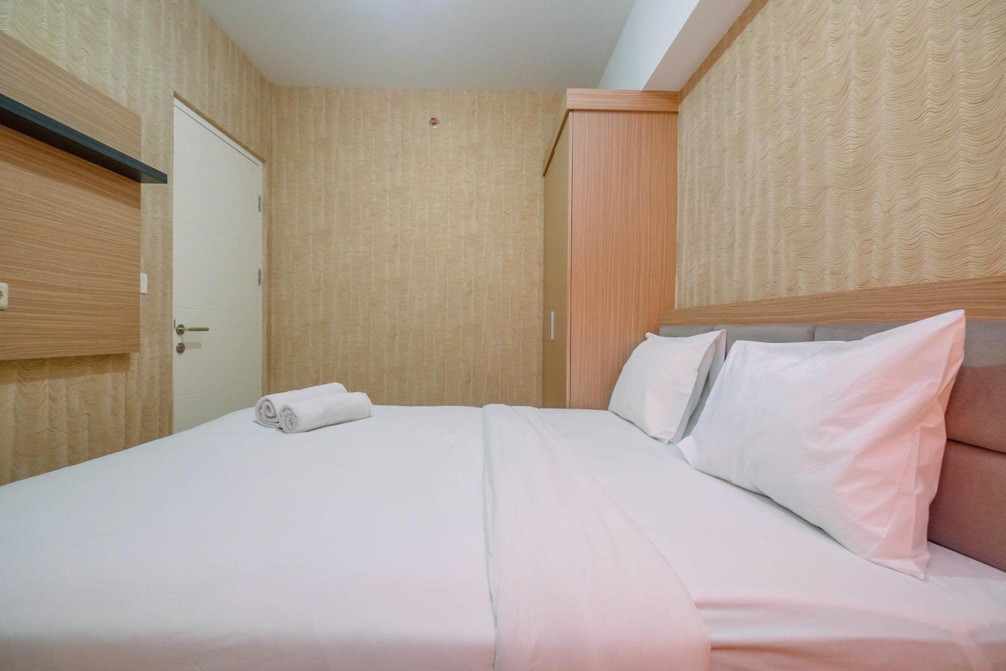 Comfortable And Lovely 2br At Springlake Summarecon By Travelio Apartemen Bekasi